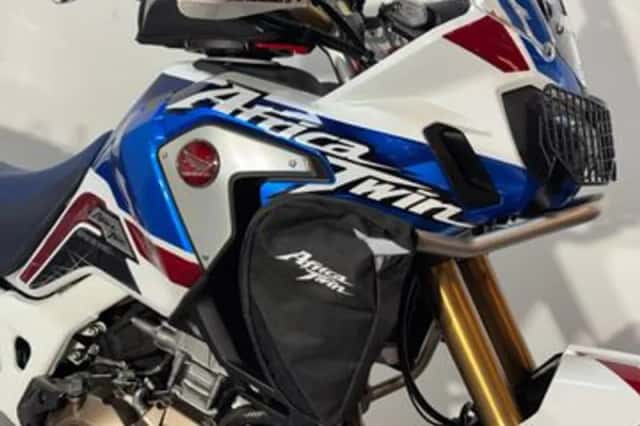 Honda CRF 1000 L Africa Twin (2018) thumbnail 6
