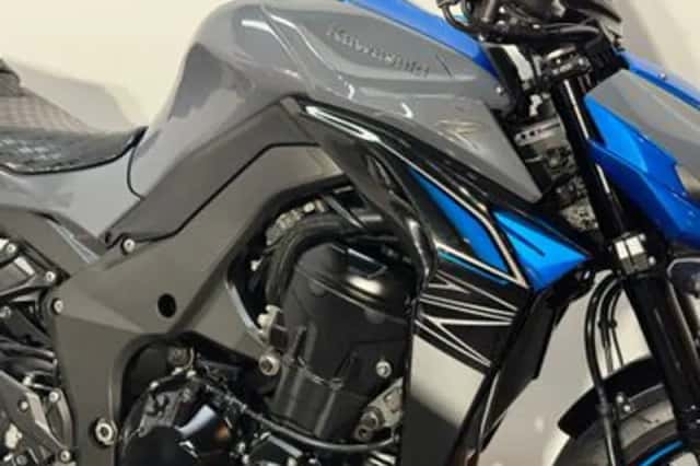 Kawasaki Z1000 (2018) thumbnail 6