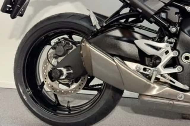 Suzuki GSX-S950 (2023) thumbnail 3