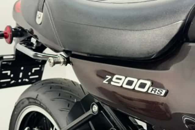 Kawasaki Z900RS (2018) thumbnail 4