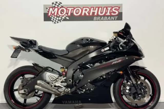 Yamaha YZF-R6 (2006) thumbnail 1