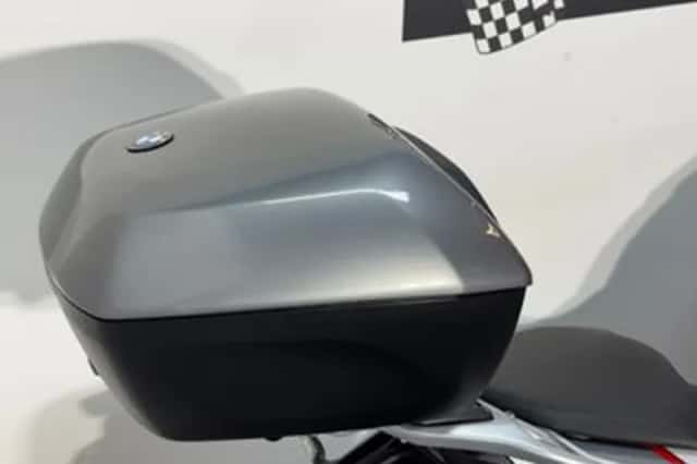 BMW S 1000 XR (2016) thumbnail 5