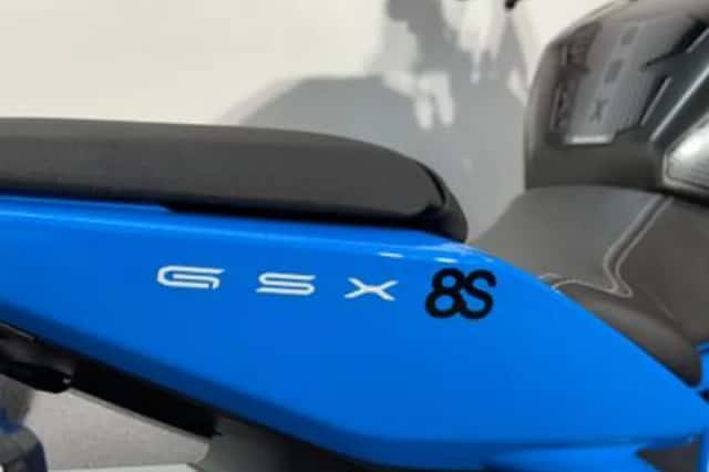 Suzuki GSX-8S (2023) thumbnail 5