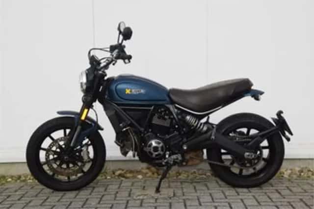 Ducati Scrambler Icon (2018) thumbnail 1