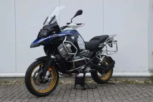 BMW R 1250 GS Adventure (2021) thumbnail 2