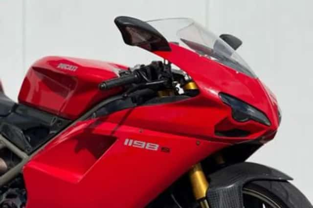 Ducati 1198 S (2009) thumbnail 6