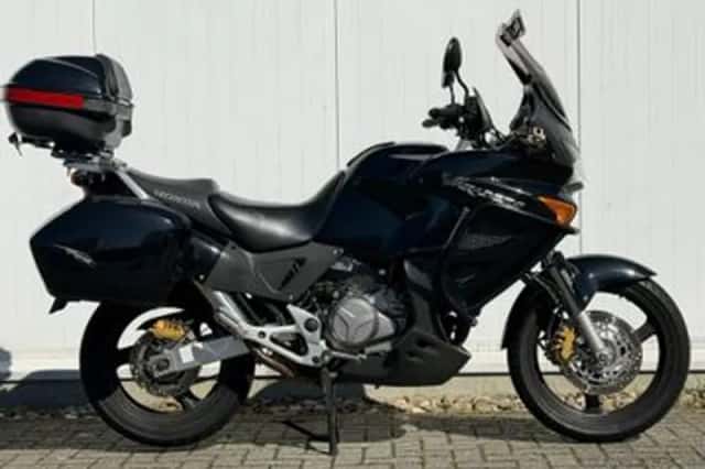 Honda XL 1000 V Varadero (2006) thumbnail 2