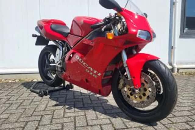 DUCATI 916 (1996) thumbnail 4