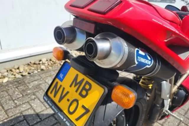 DUCATI 916 (1996) thumbnail 5