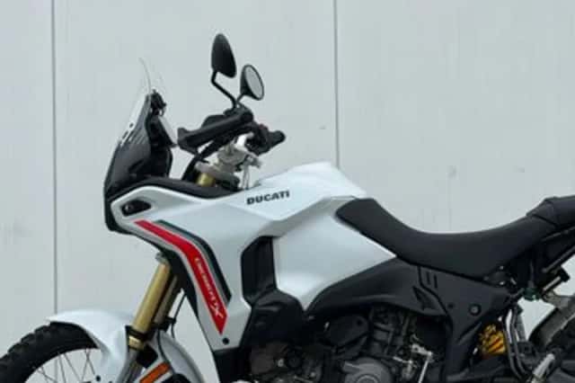 Ducati DesertX (2026) thumbnail 5