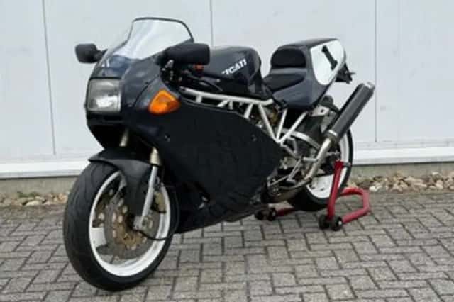 Ducati 900 SSC (1992) thumbnail 3