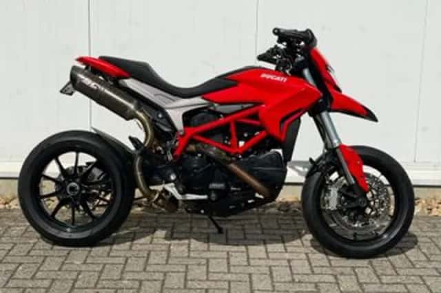 Ducati Hypermotard 821 (2013) thumbnail 2