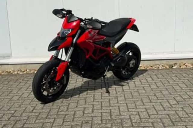 Ducati Hypermotard 821 (2013) thumbnail 3