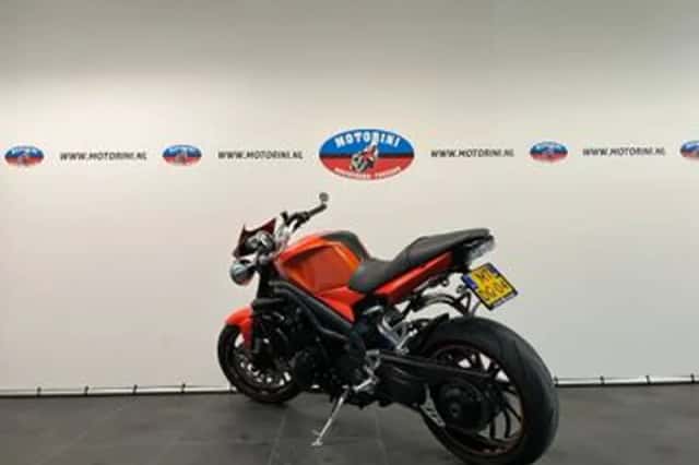 Triumph Speed Triple (2008) thumbnail 6