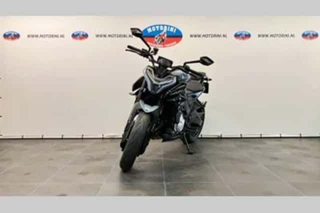 CFMoto 675 NK (2025) thumbnail 5