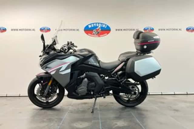 CFMoto 650GT (2023) thumbnail 4