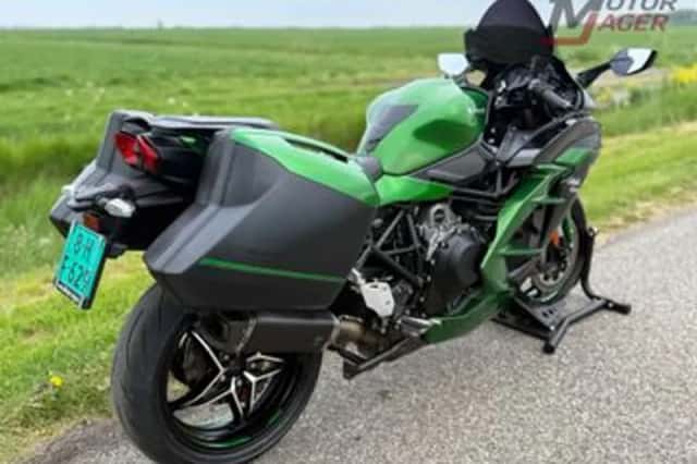 KAWASAKI NINJA H2 SX SE TOURER (2018) thumbnail 5