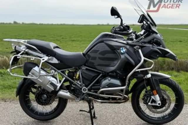 BMW R 1200 GS ADVENTURE TRIPLE BLACK (2017) thumbnail 2