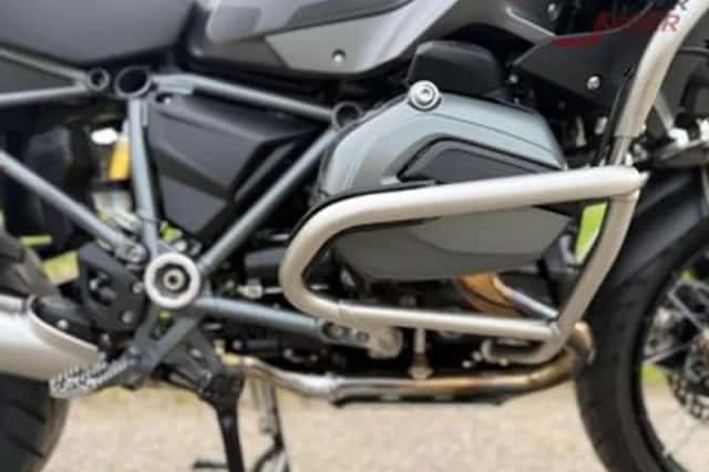 BMW R 1200 GS ADVENTURE TRIPLE BLACK (2017) thumbnail 6