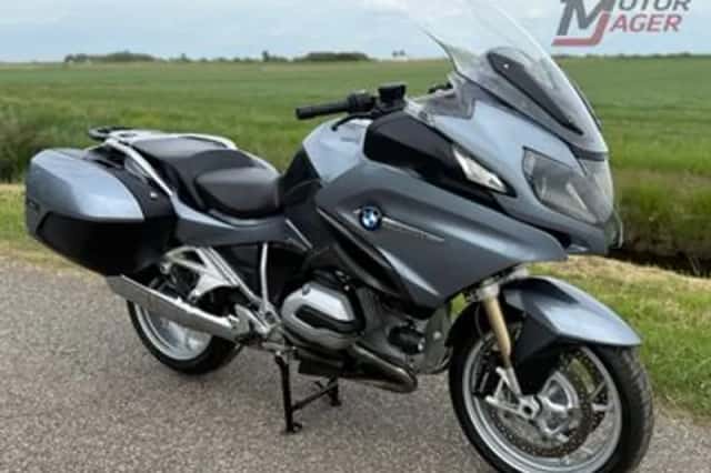 BMW R 1200 RT (2015) thumbnail 1