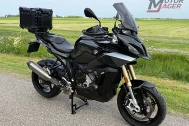 BMW S 1000 XR (2023) thumbnail 1