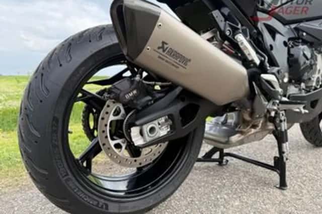 BMW S 1000 XR (2023) thumbnail 4