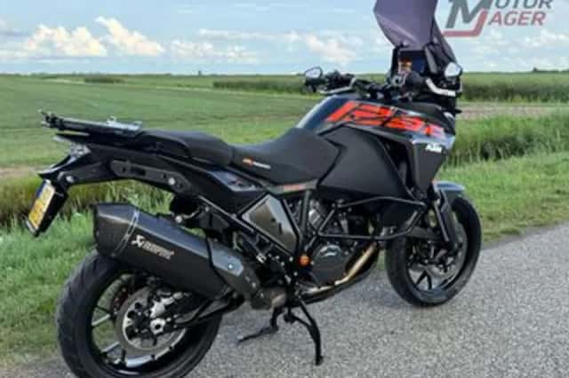 KTM 1290 Super Adventure (2017) thumbnail 3