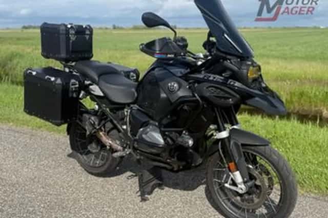 BMW R 1250 GS ADVENTURE (2022) thumbnail 1