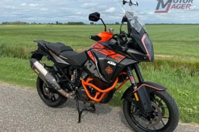 KTM 1290 Super Adventure (2018) thumbnail 2