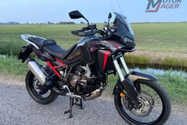 Honda Africa Twin (2020) thumbnail 2