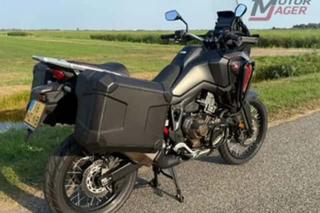Honda CRF 1100 L Africa Twin (2020) thumbnail 3