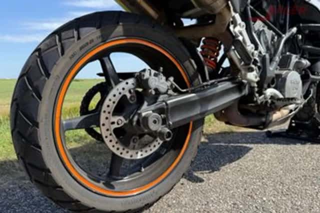 KTM 990 Supermoto T (2010) thumbnail 4