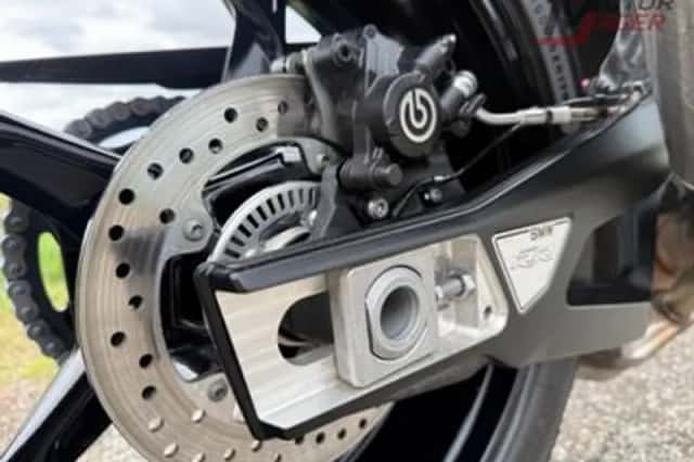 BMW S 1000 RR (2020) thumbnail 6