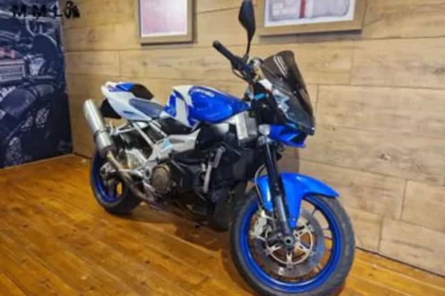 Aprilia Tuono 1000 R (2007) thumbnail 3