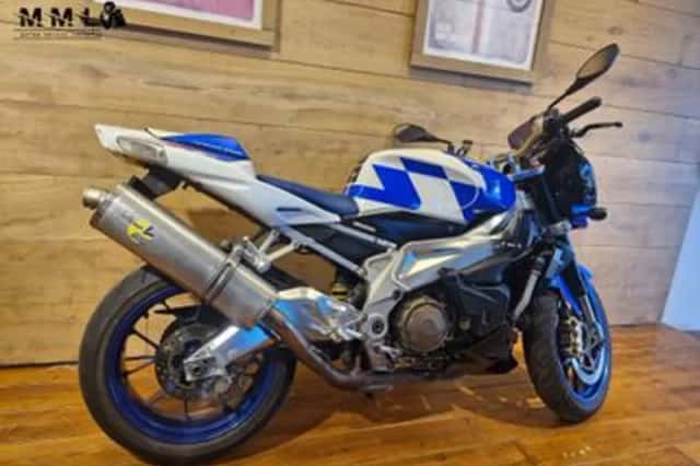 Aprilia Tuono 1000 R (2007) thumbnail 4