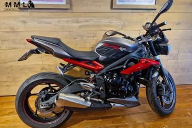 Triumph Street Triple 675 (2016) thumbnail 6
