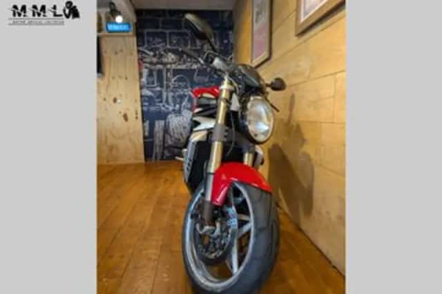 MV Agusta Brutale 750 (2004) thumbnail 2