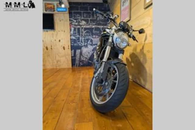 Ducati M 1100 S (2010) thumbnail 2