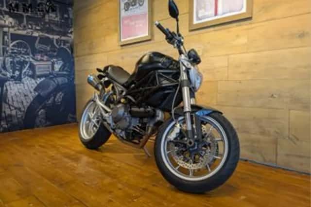 Ducati M 1100 S (2010) thumbnail 3