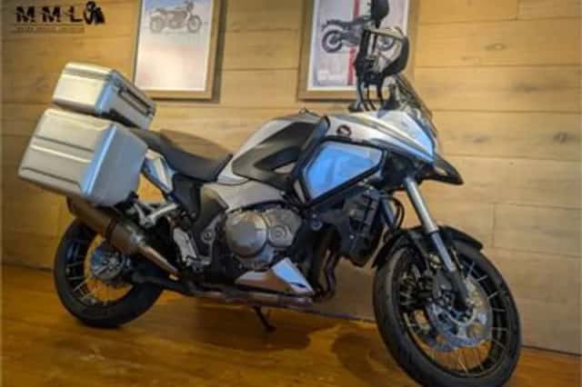 Honda VFR1200 (2013) thumbnail 2