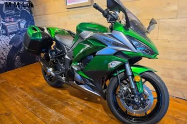 Kawasaki Z1000 (2019) thumbnail 4