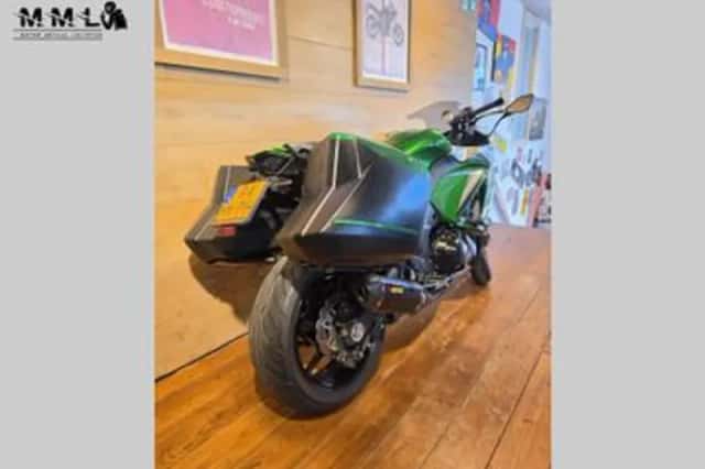 Kawasaki Z1000 (2019) thumbnail 6