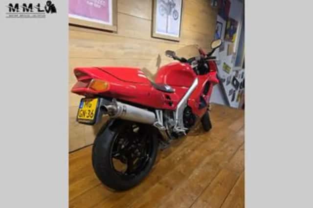 Honda VFR 750 F (1995) thumbnail 5