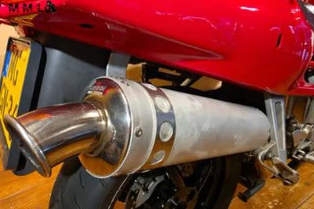 Honda VFR 750 F (1995) thumbnail 6