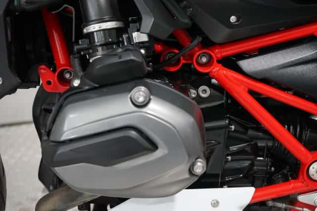 BMW R 1200 R ABS-ESA (2015) thumbnail 6