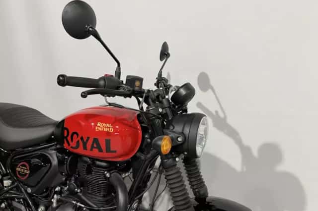 Royal Enfield Hntr 350 (0) thumbnail 4