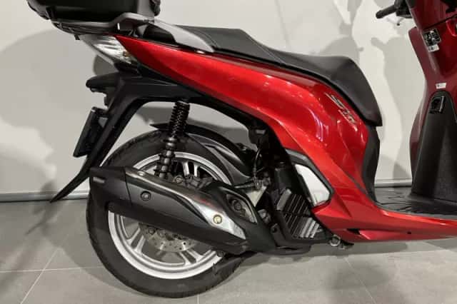 Honda SH 150i (2017) thumbnail 6