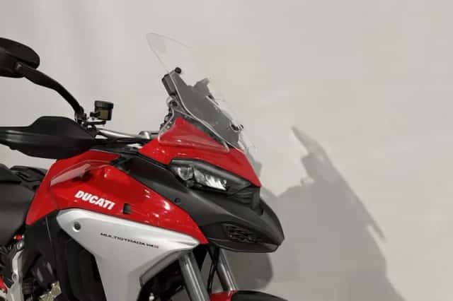 Ducati Multistrada V4S (2023) thumbnail 4