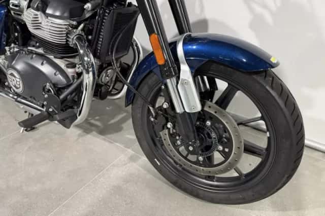 Royal Enfield Meteor SUPER 650 (2023) thumbnail 3