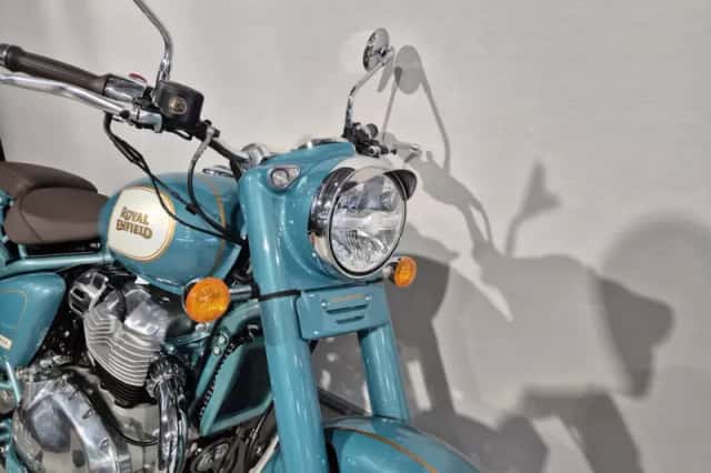 Royal Enfield Classic 650 (2025) thumbnail 2